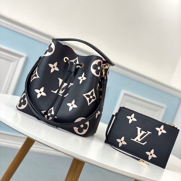 Louis Vuitton NeoNoe MM Shoulder Crossbody Bag - Picture 1 of 9